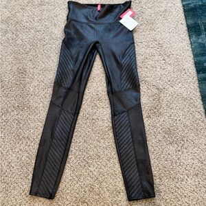 SPANX New Faux Leather Moto Leggings Black Small NWT Sculpting Slimming CoolChic